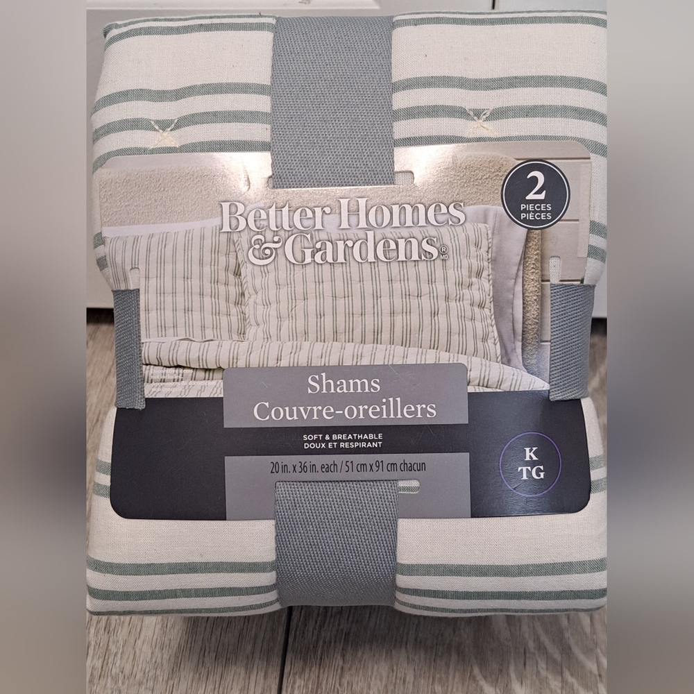 Better Homes And Gardens Cream and Green Striped 2pack Shams. King Size